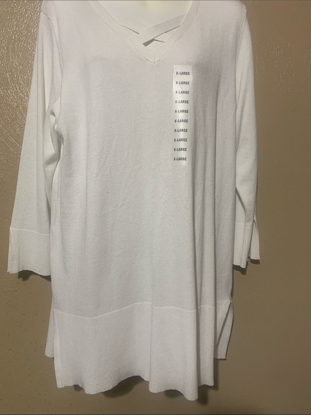 89th & Madison size XL White V-Neck Knit Pullover Sweater NWT